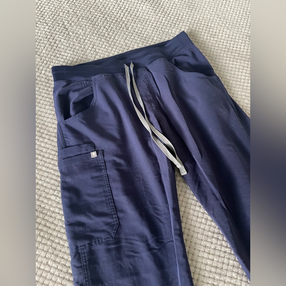 Figs Kade Cargo Scrub Pants
